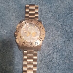 Luxury Men's Silver and Gold Watch